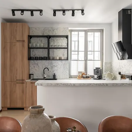 Portofino - Family In Center With Parking By Lion Апартаменти